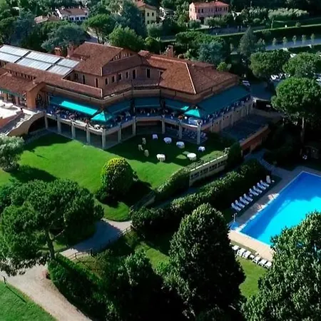 Pensionat Golf Club Padova - Relais Graya 3*