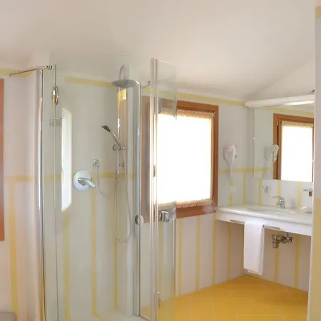 Golf Club Padova - Relais Graya Affittacamere 3*